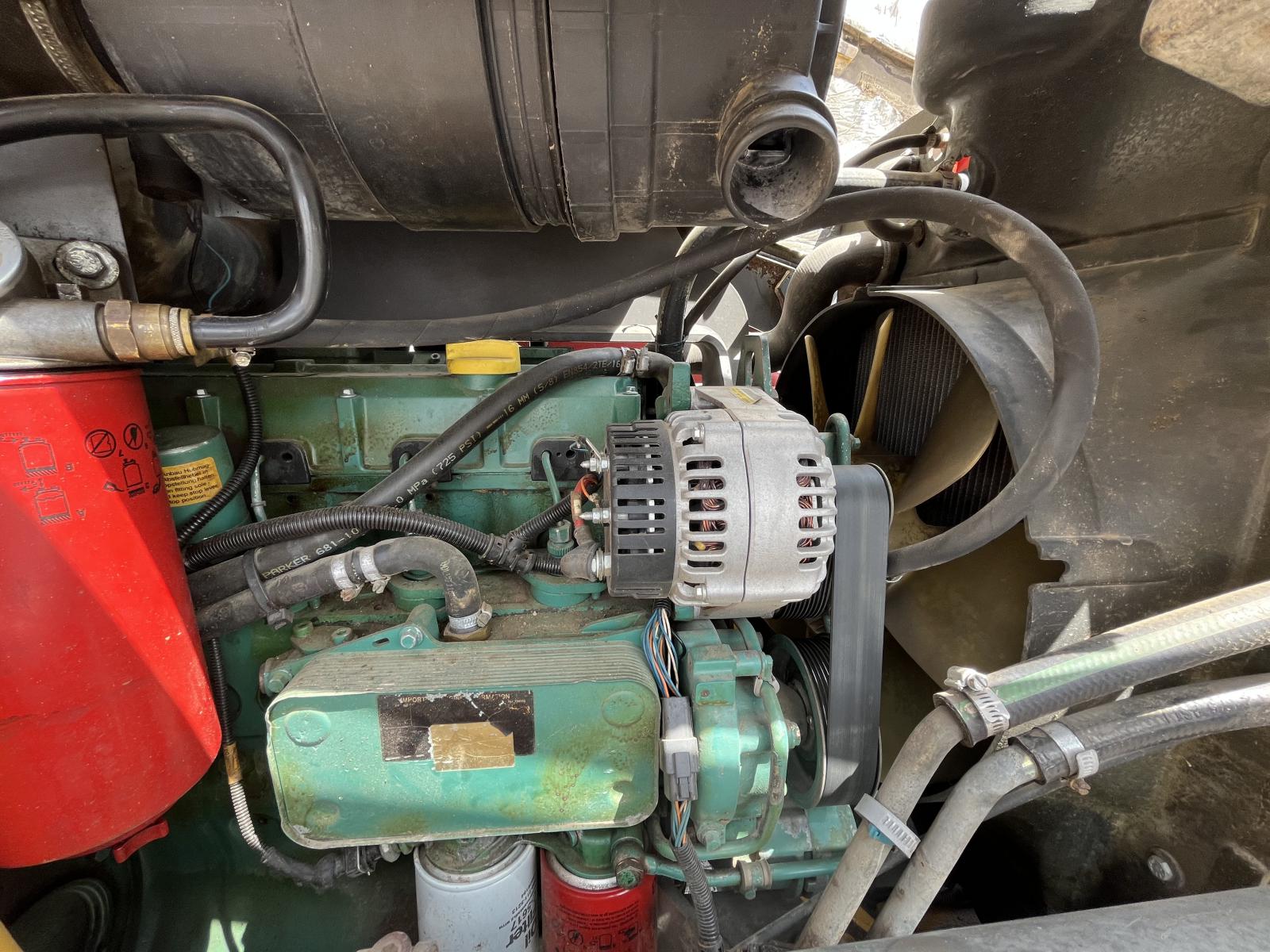 ./imagenes/INVOICE/2019/15154/VOLVO BL70 (2).JPG